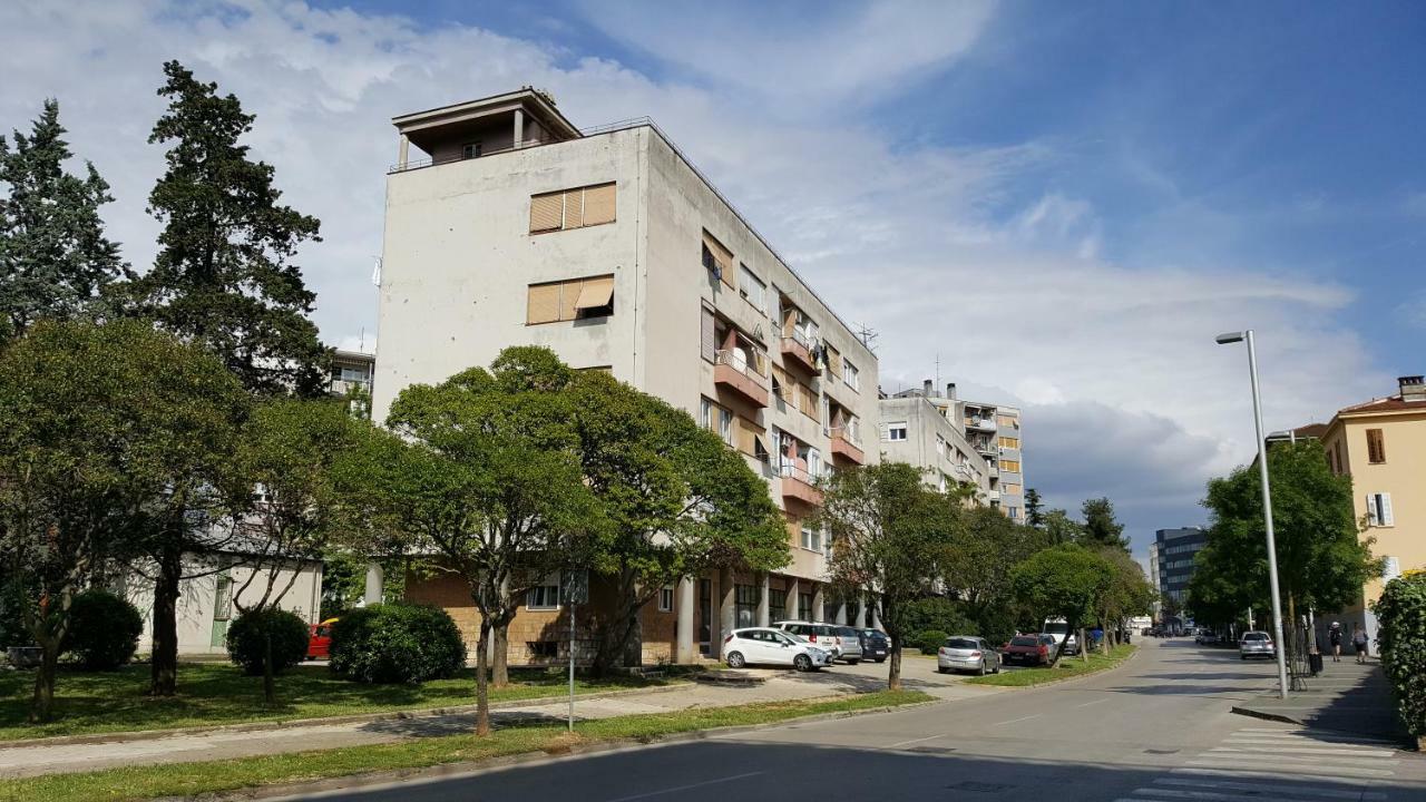 City Colours Apartment Zadar Luaran gambar