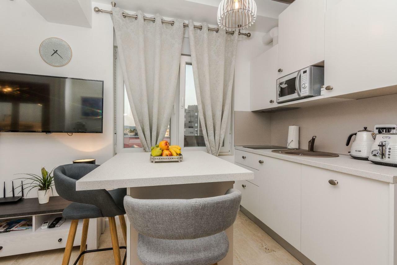 City Colours Apartment Zadar Luaran gambar