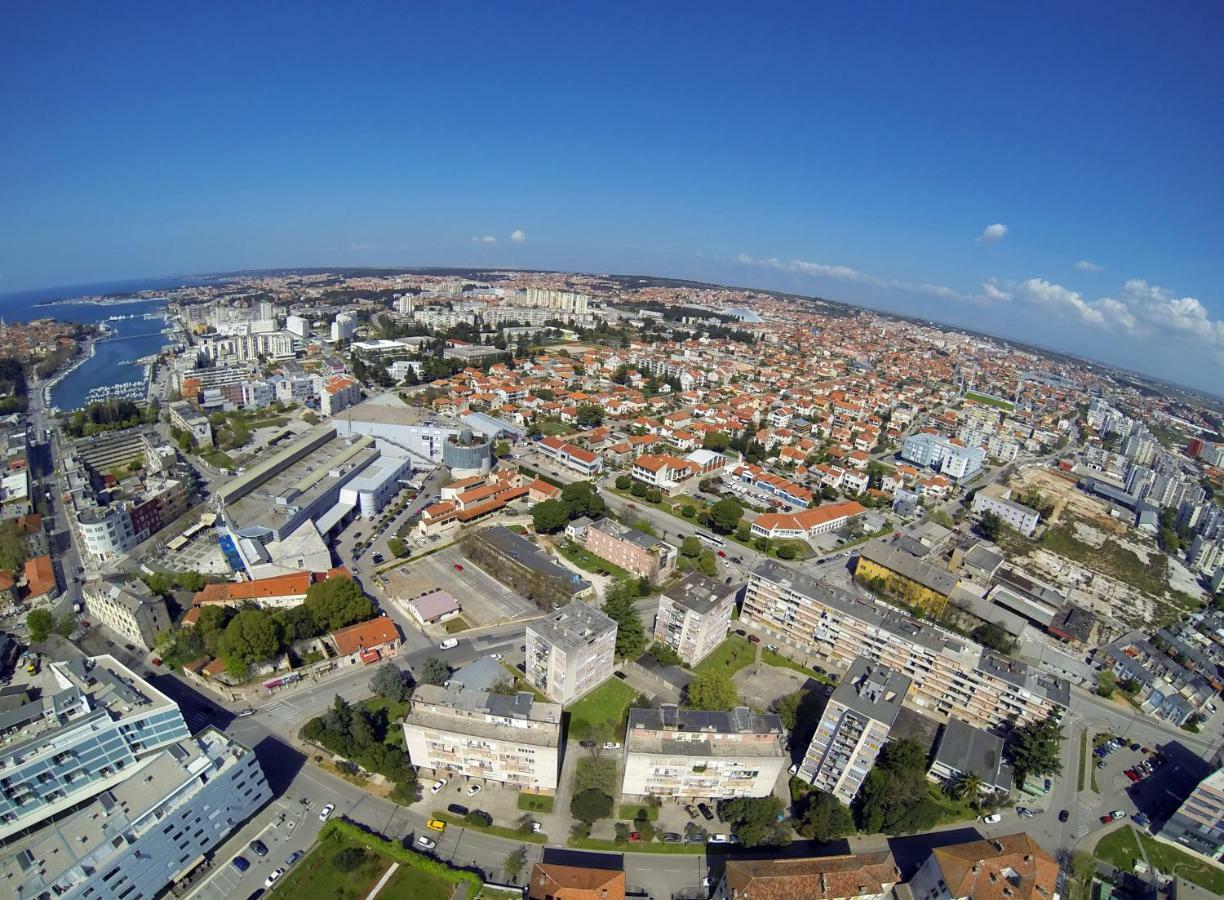 City Colours Apartment Zadar Luaran gambar