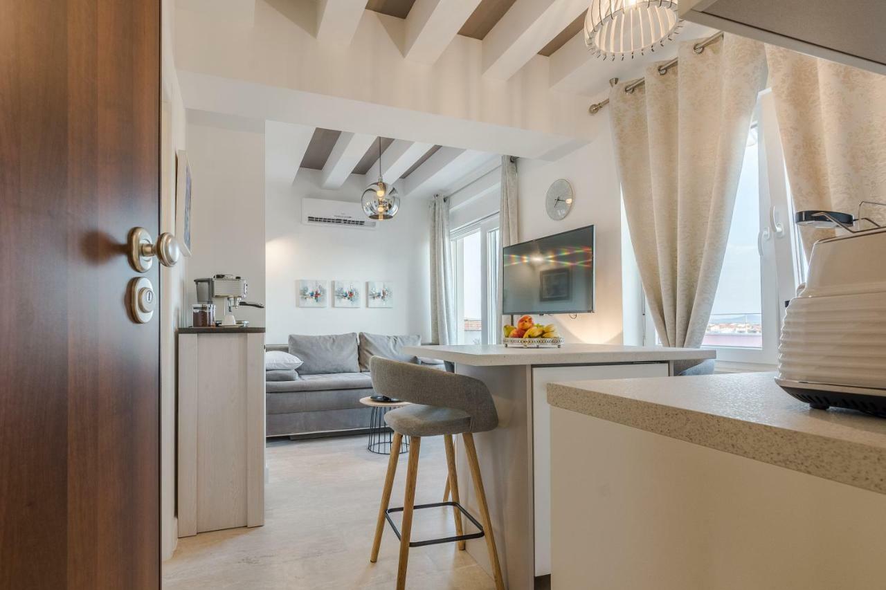City Colours Apartment Zadar Luaran gambar
