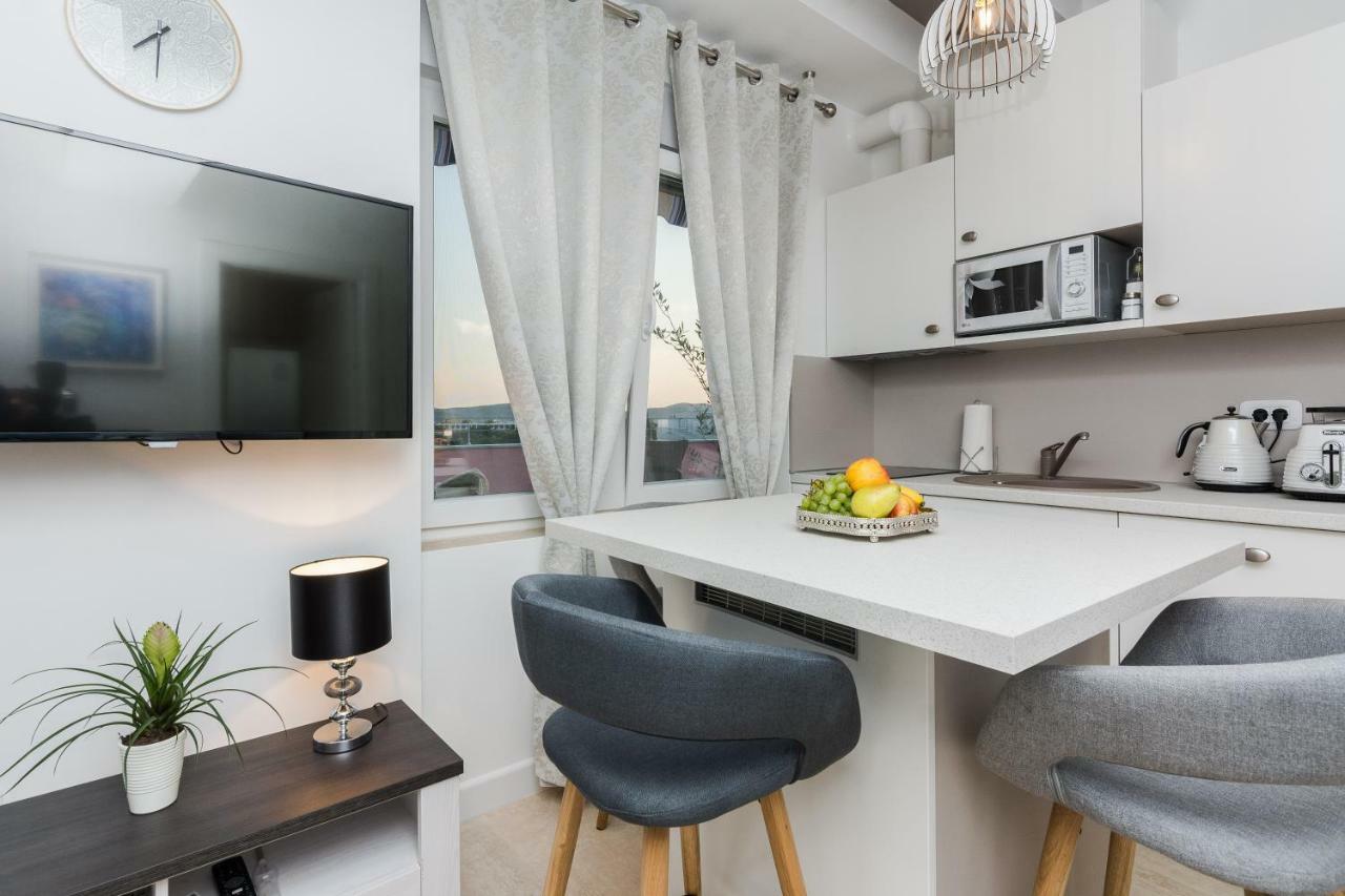 City Colours Apartment Zadar Luaran gambar